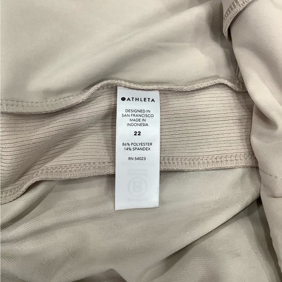 Women’s Athleta 22 Brooklyn Comfortable Joggers Pants Beige Ankle Stretch NWT - Picture 15 of 16